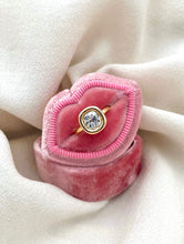 Charger l'image dans la galerie, Solitaire Coussin