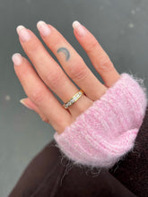 Charger l'image dans la galerie, Demi Alliance Diamants Serti Rail