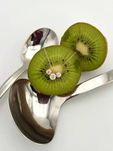 Charger l'image dans la galerie, Collier Trilogie Diamants Antiques