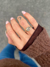 Charger l'image dans la galerie, Solitaires Baignoire - Diamants Bruns