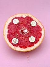 Charger l'image dans la galerie, Bracelet Médailles