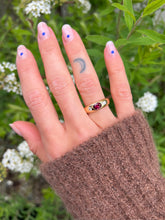 Charger l'image dans la galerie, Bague Gypsy Rubis Ovale