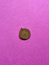 Charger l&#39;image dans la galerie, Médaille Oeil/Main

