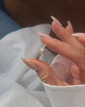 Charger et lire la vidéo dans la visionneuse de la Galerie, Bague Éternité
