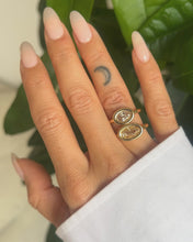 Charger et lire la vidéo dans la visionneuse de la Galerie, Solitaires Baignoire - Diamants Bruns
